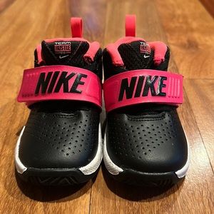 Toddler Size 7 Nike